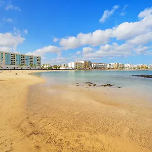 Lanzahost Oceanis Xxi , Arrecife (Lanzarote) España